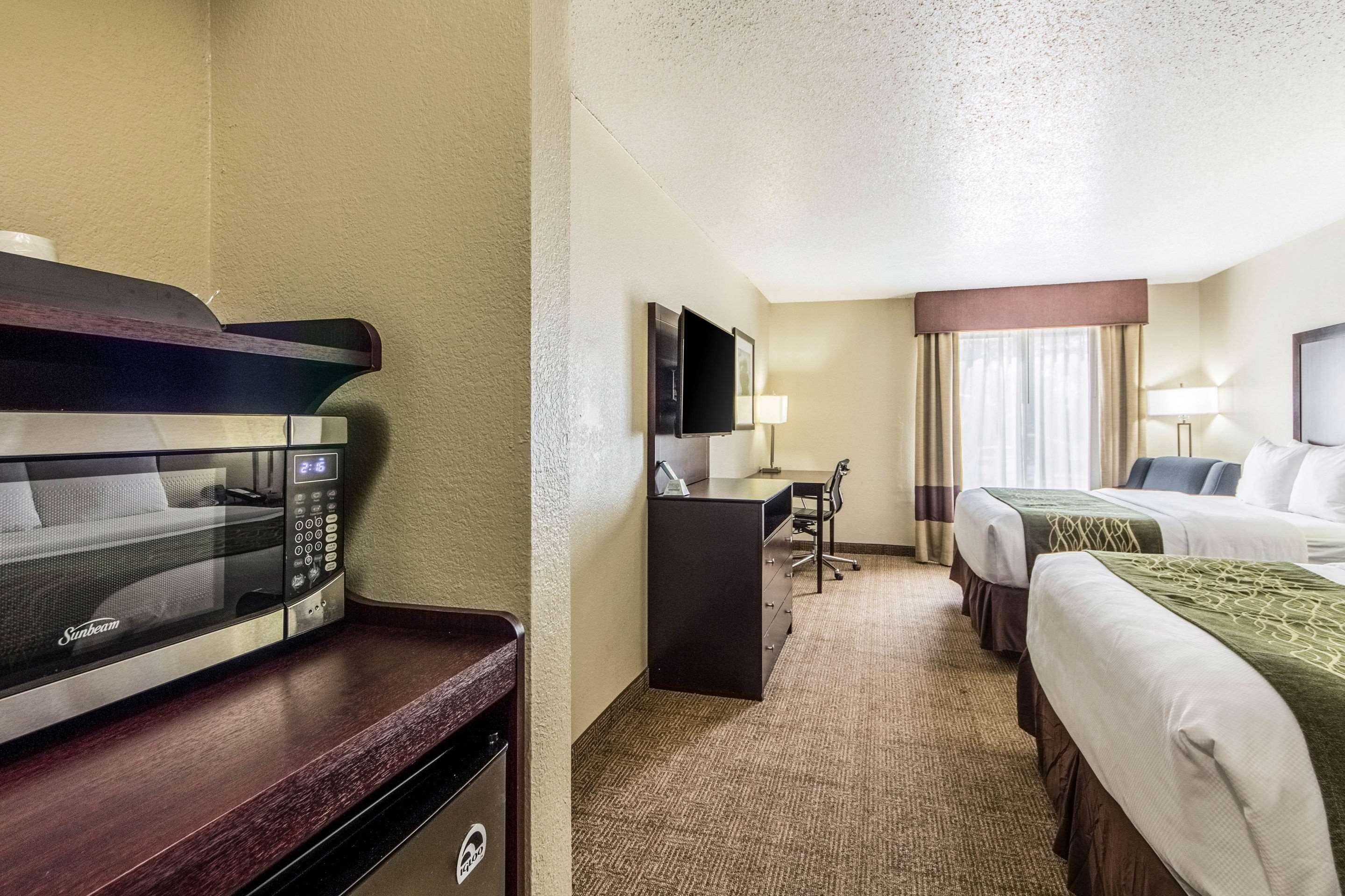 Comfort Inn Dallas Park Central Exteriér fotografie