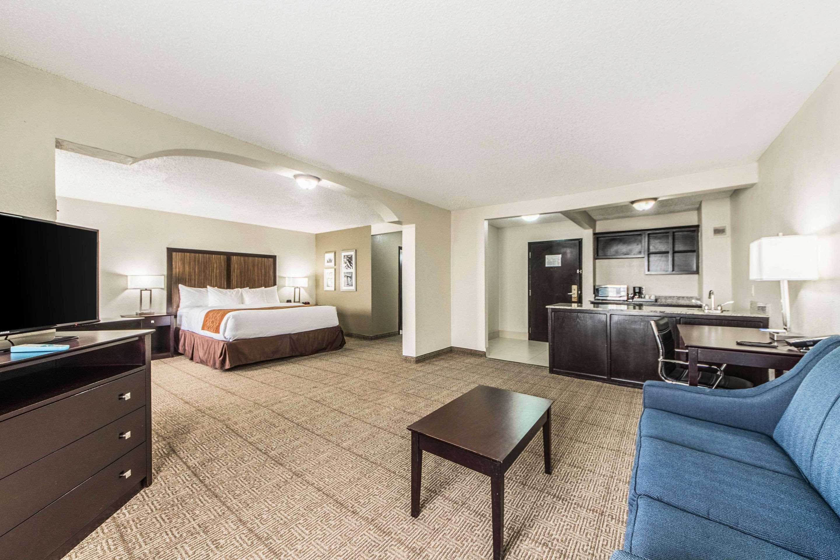 Comfort Inn Dallas Park Central Exteriér fotografie
