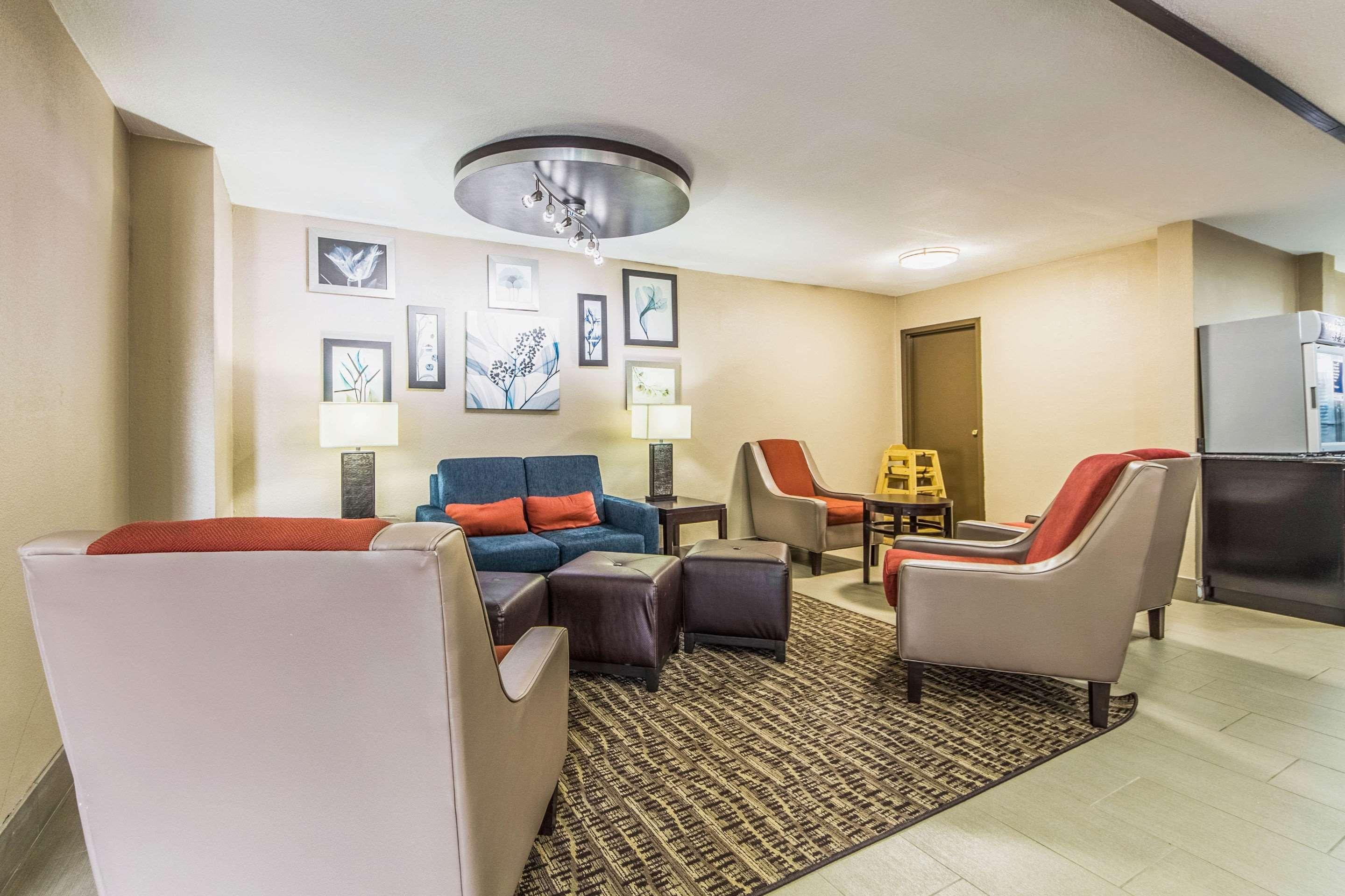 Comfort Inn Dallas Park Central Exteriér fotografie