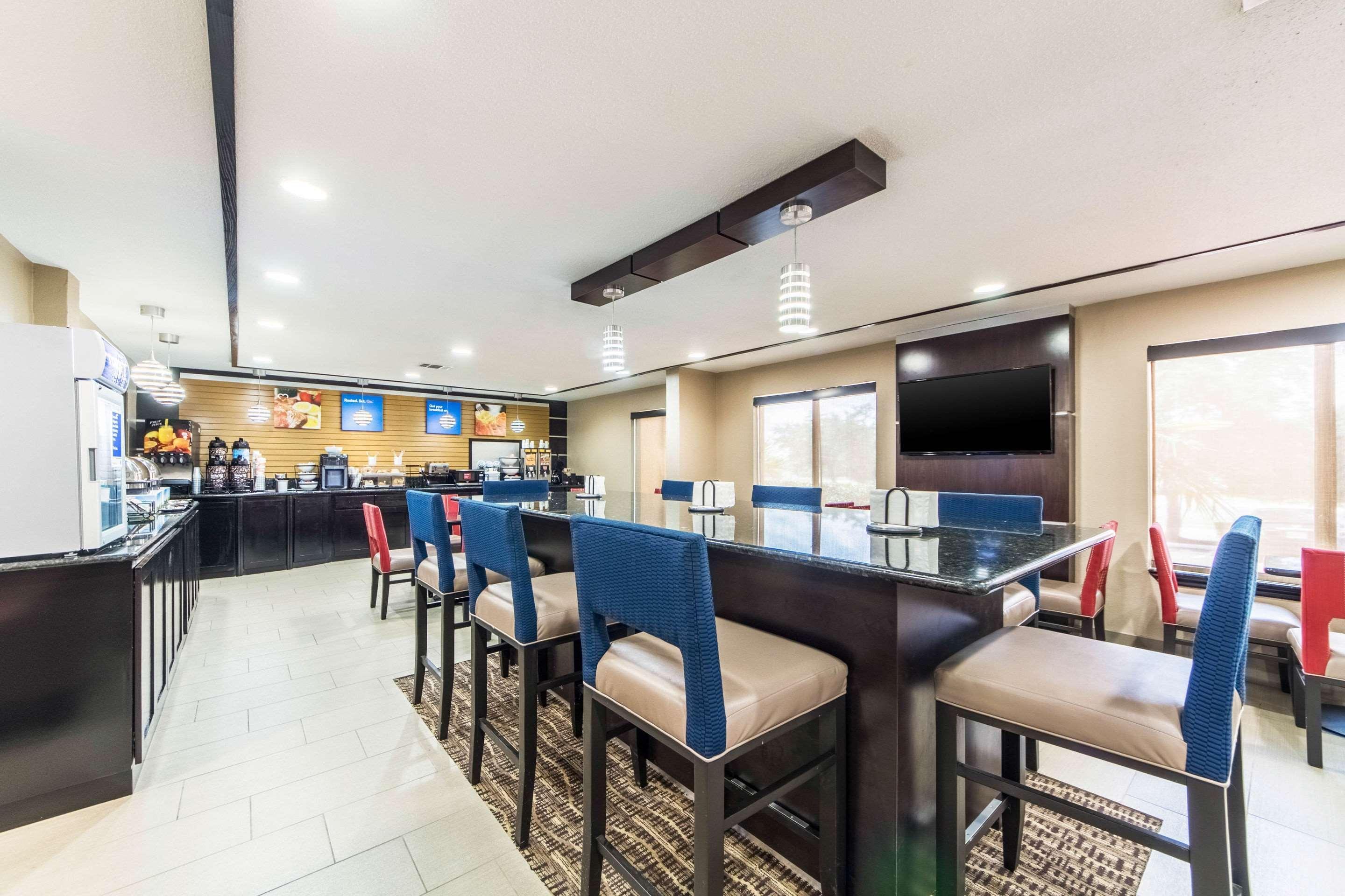 Comfort Inn Dallas Park Central Exteriér fotografie