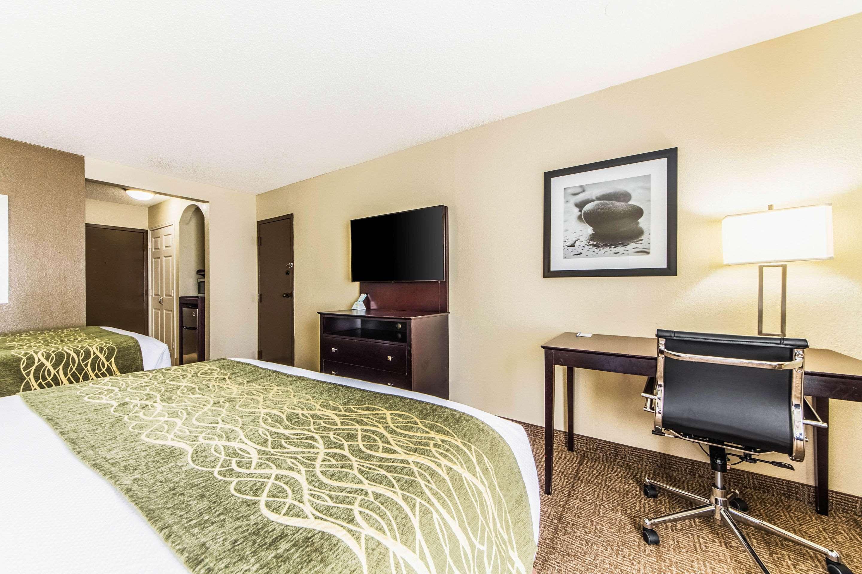 Comfort Inn Dallas Park Central Exteriér fotografie