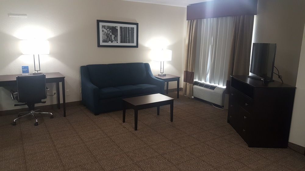 Comfort Inn Dallas Park Central Exteriér fotografie